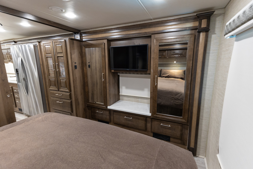 2022 Entegra Accolade For Sale