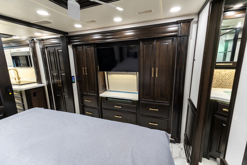 2022 Entegra Cornerstone For Sale