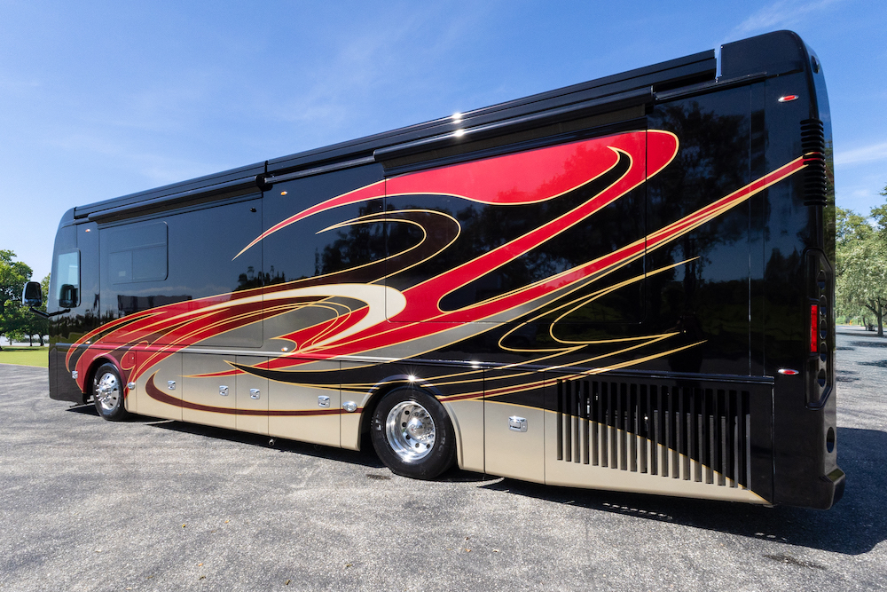 2022 Foretravel For Sale