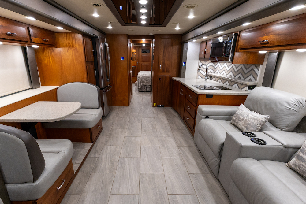 2022 Foretravel For Sale