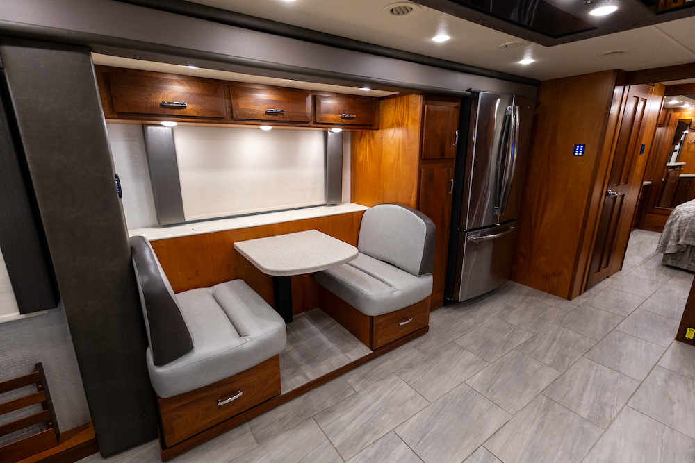 2022 Foretravel For Sale