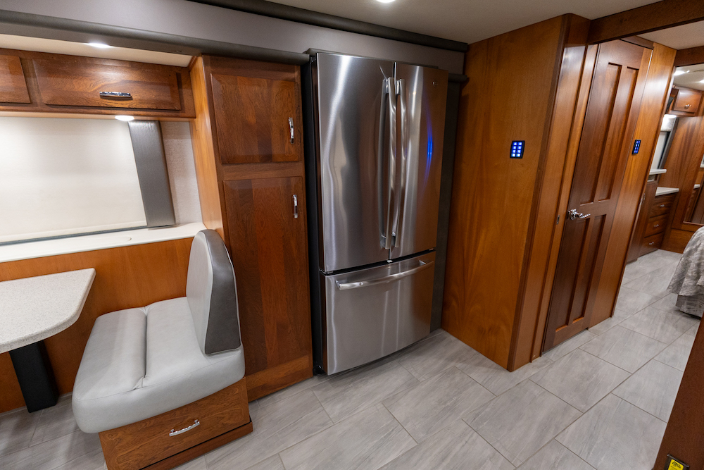 2022 Foretravel For Sale