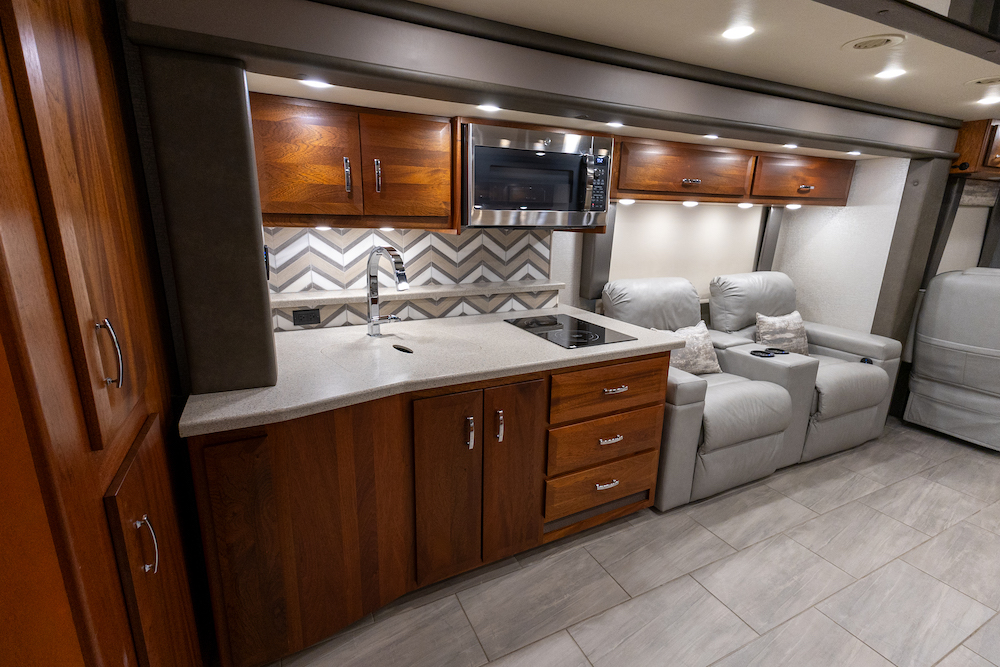 2022 Foretravel For Sale