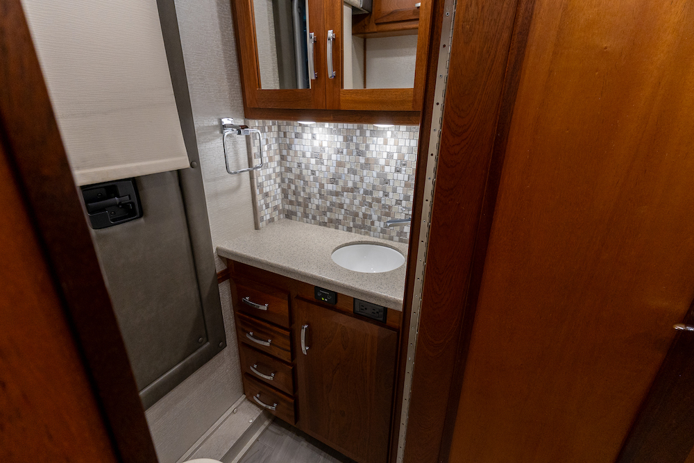 2022 Foretravel For Sale