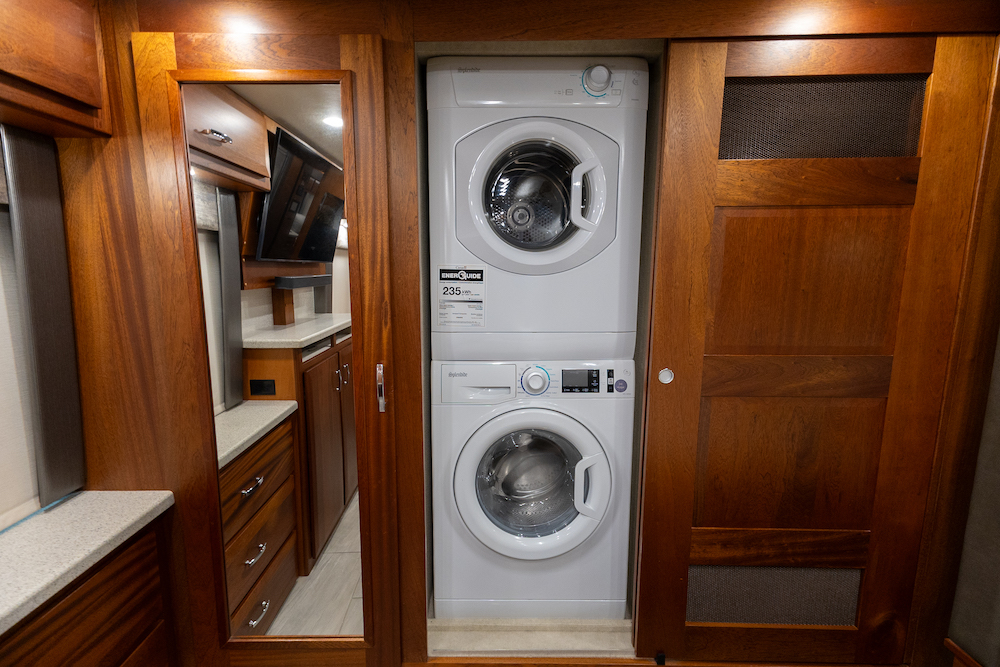 2022 Foretravel For Sale