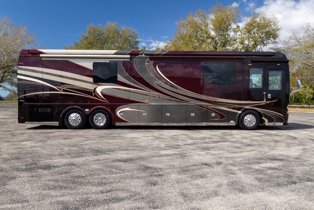 2022 Foretravel For Sale