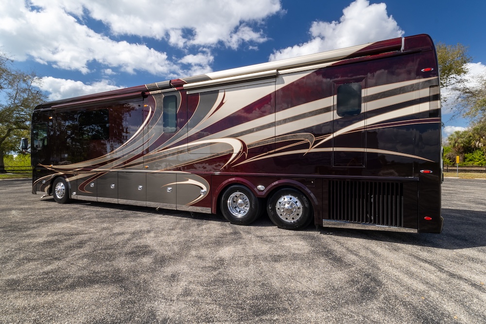 2022 Foretravel For Sale