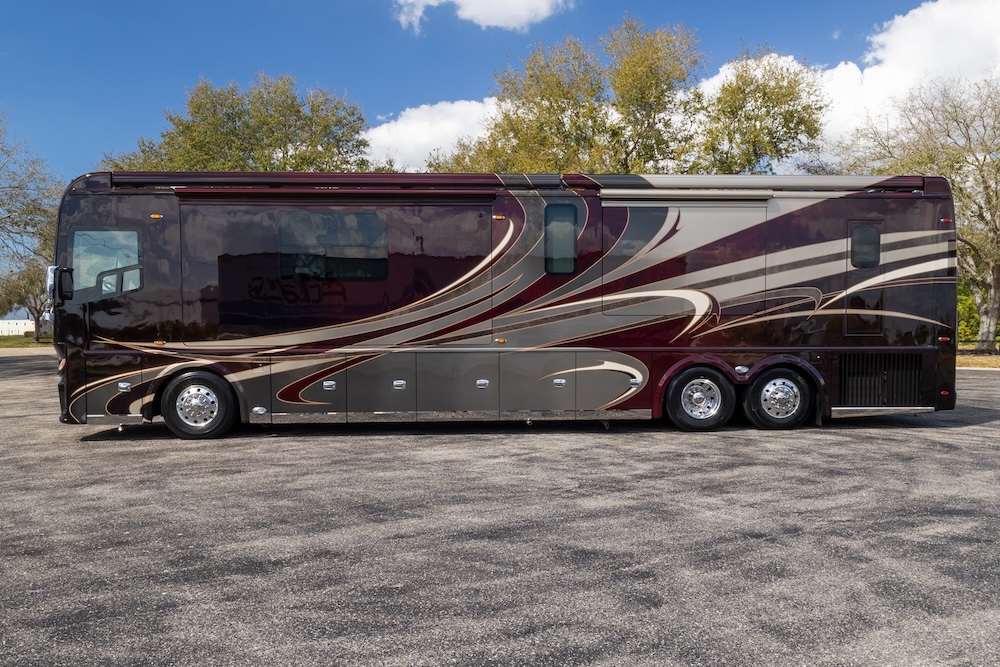 2022 Foretravel For Sale