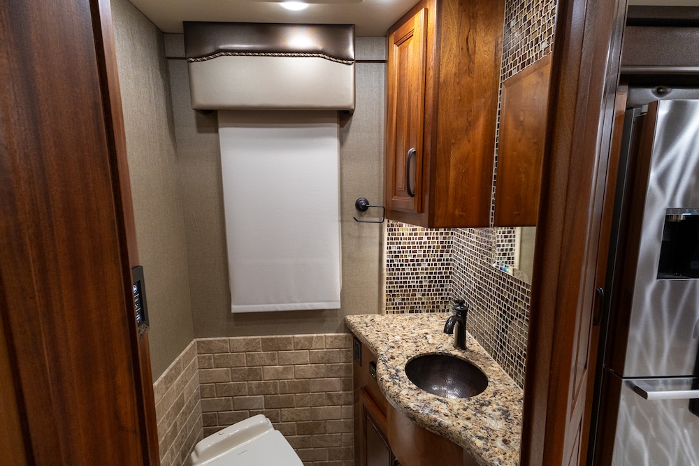 2022 Foretravel For Sale