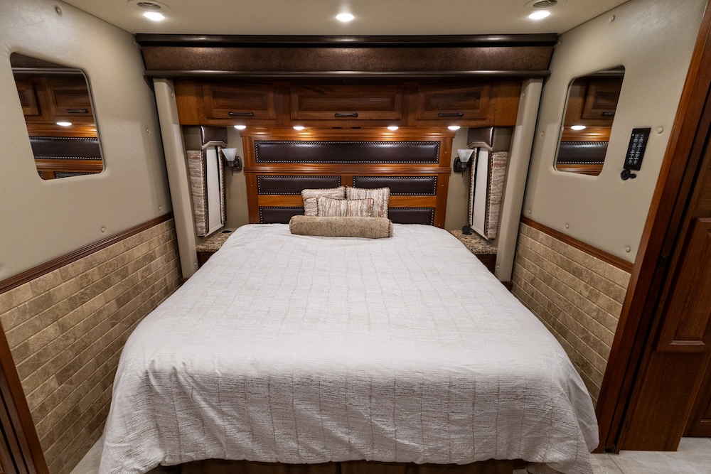 2022 Foretravel For Sale