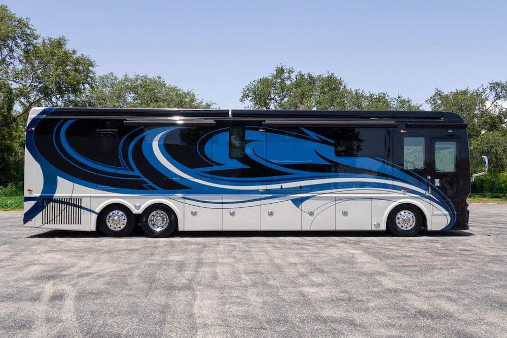 2022 Foretravel For Sale