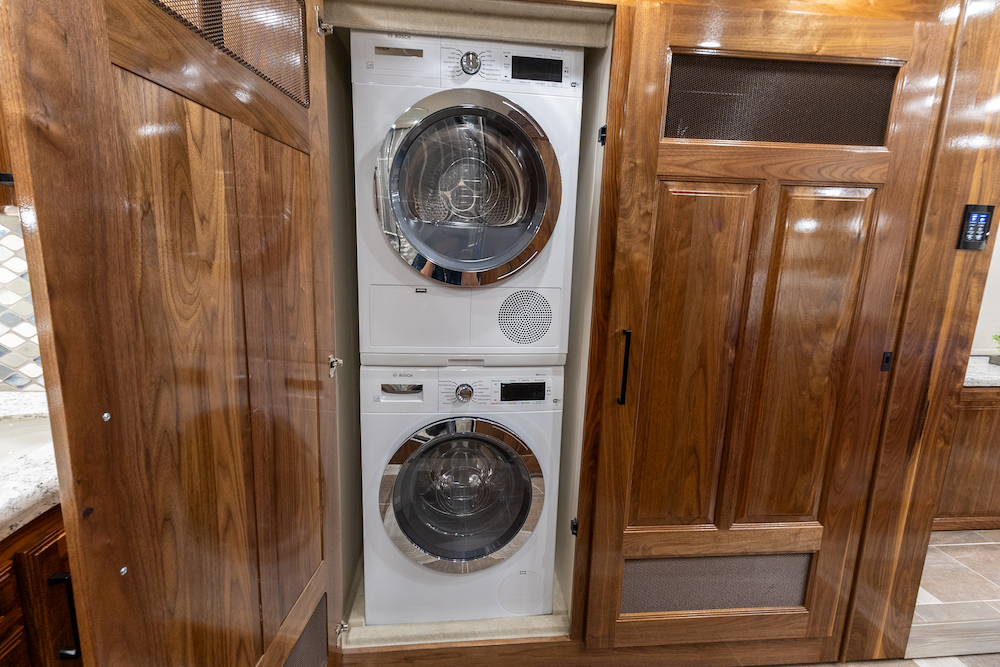 2022 Foretravel For Sale
