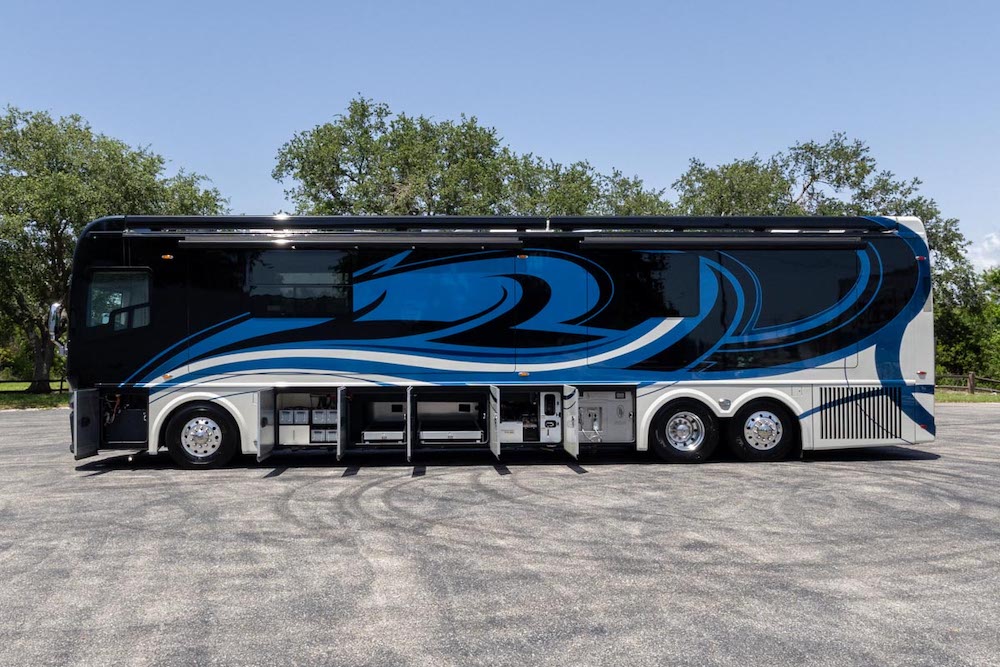 2022 Foretravel For Sale