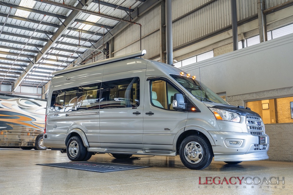 2022 PLuxury VanFor Sale