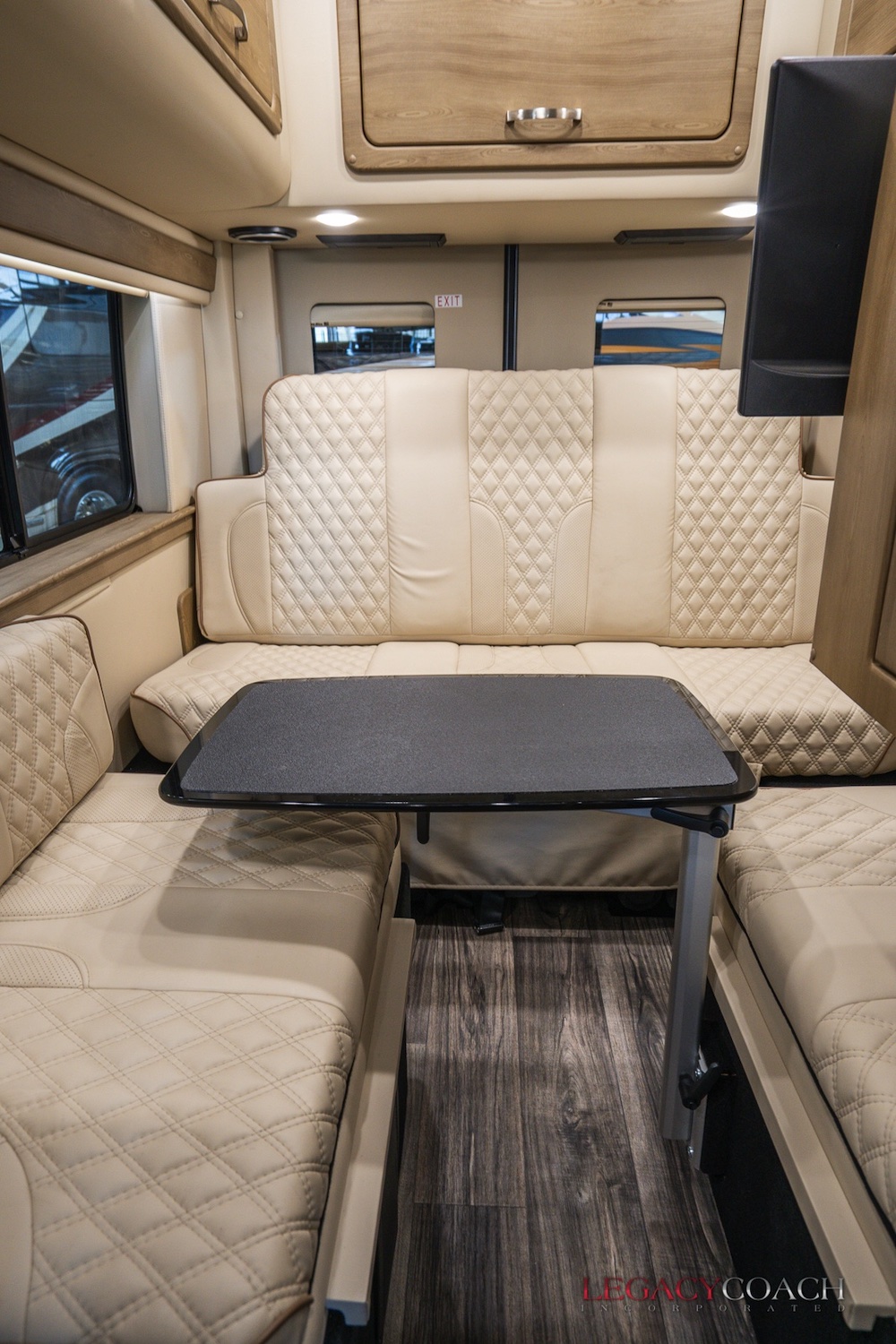 2022 PLuxury VanFor Sale