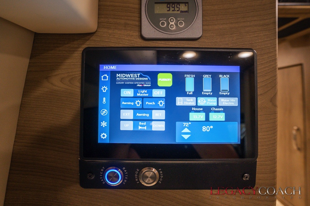 2022 PLuxury VanFor Sale