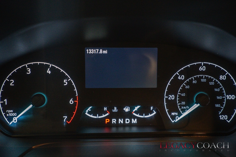 2022 PLuxury VanFor Sale