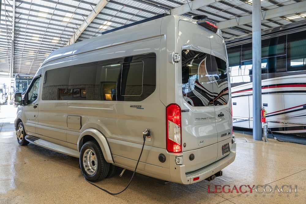 2022 PLuxury VanFor Sale