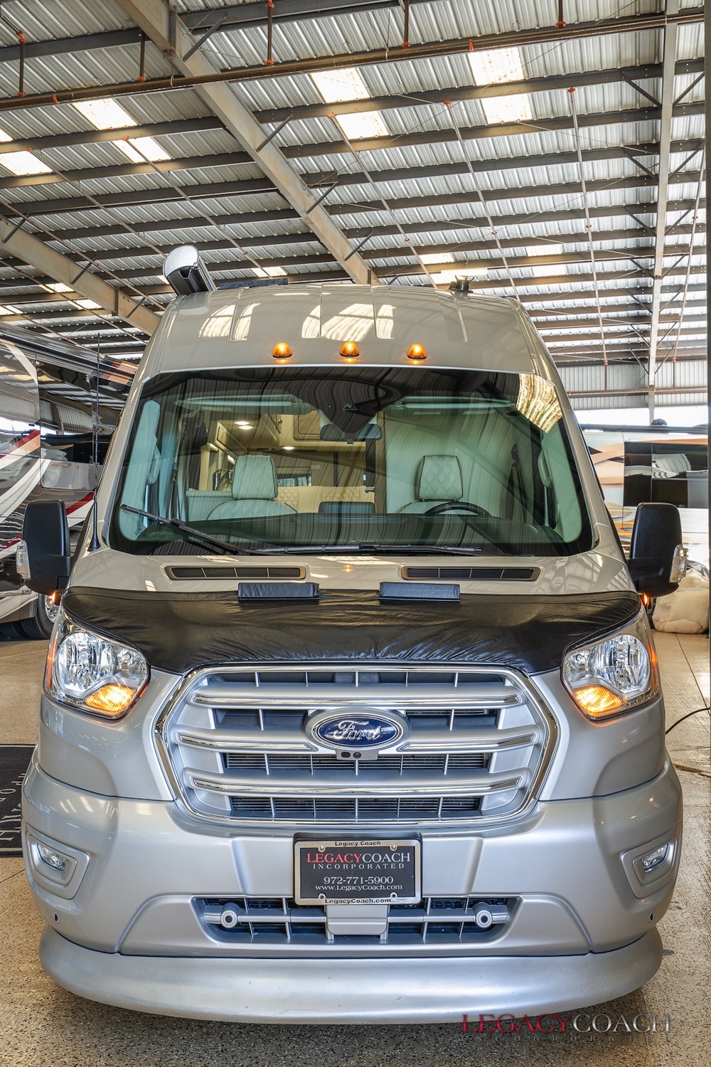 2022 PLuxury VanFor Sale