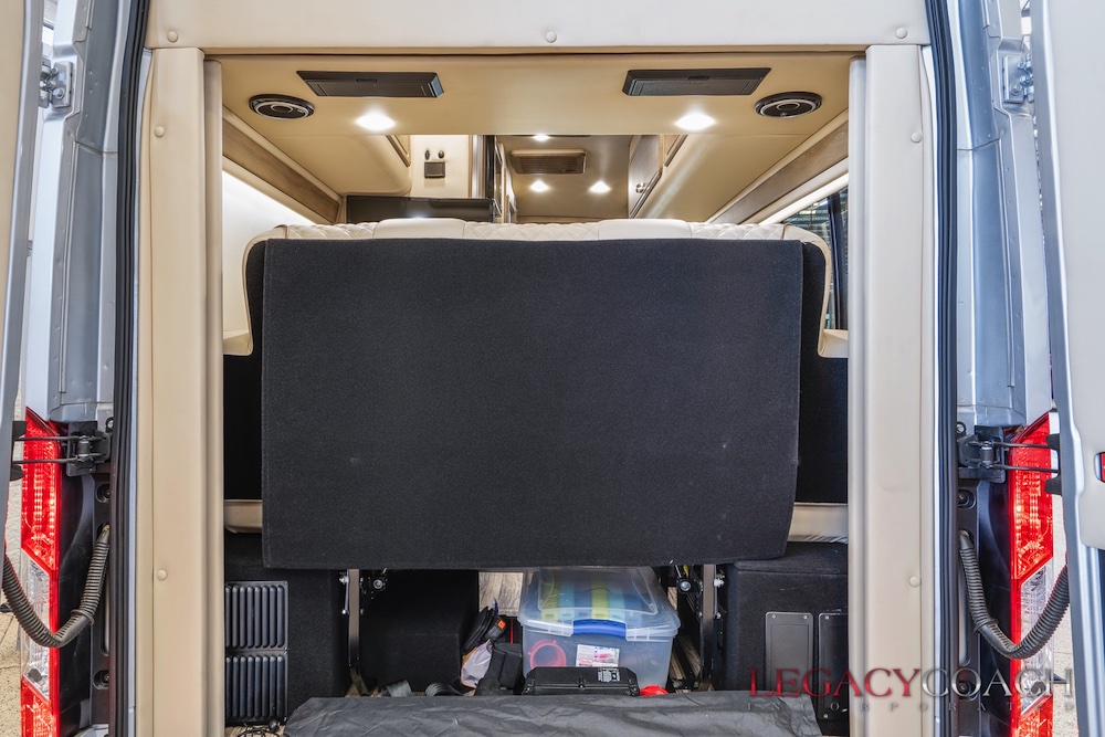 2022 PLuxury VanFor Sale