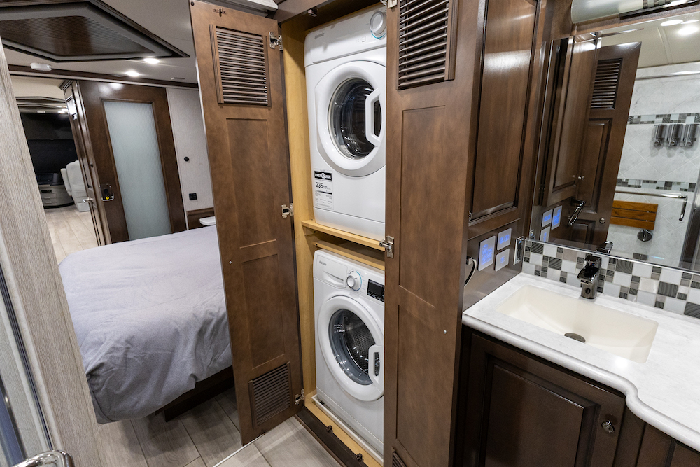 2022 Newmar Dutch Star For Sale