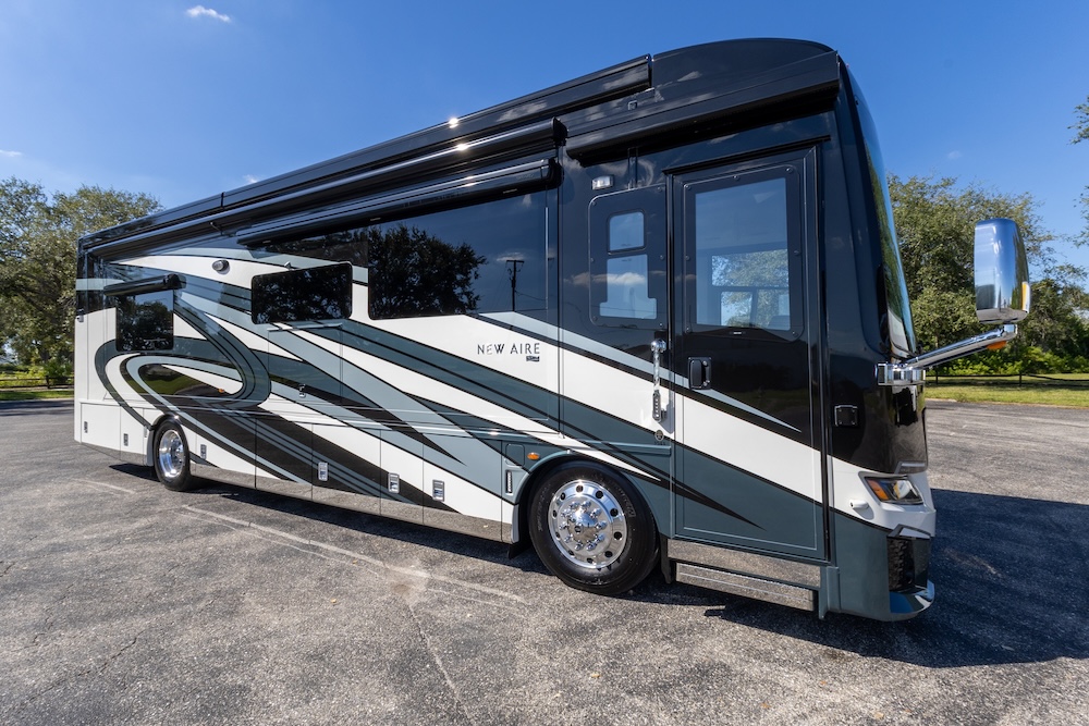2022 Newmar New Aire For Sale