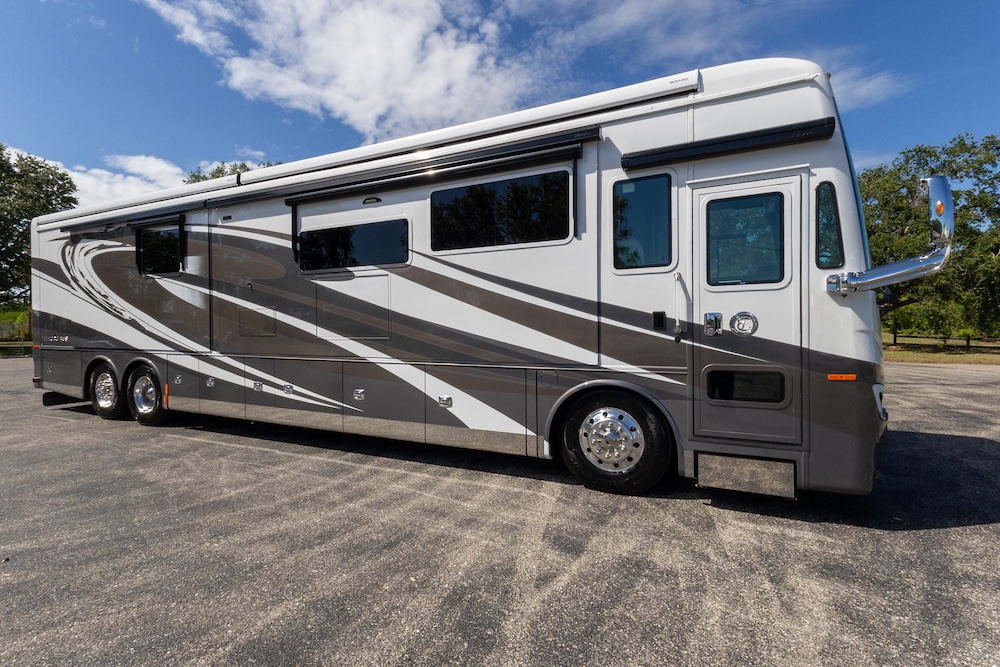 2022 Tiffin Allegro For Sale