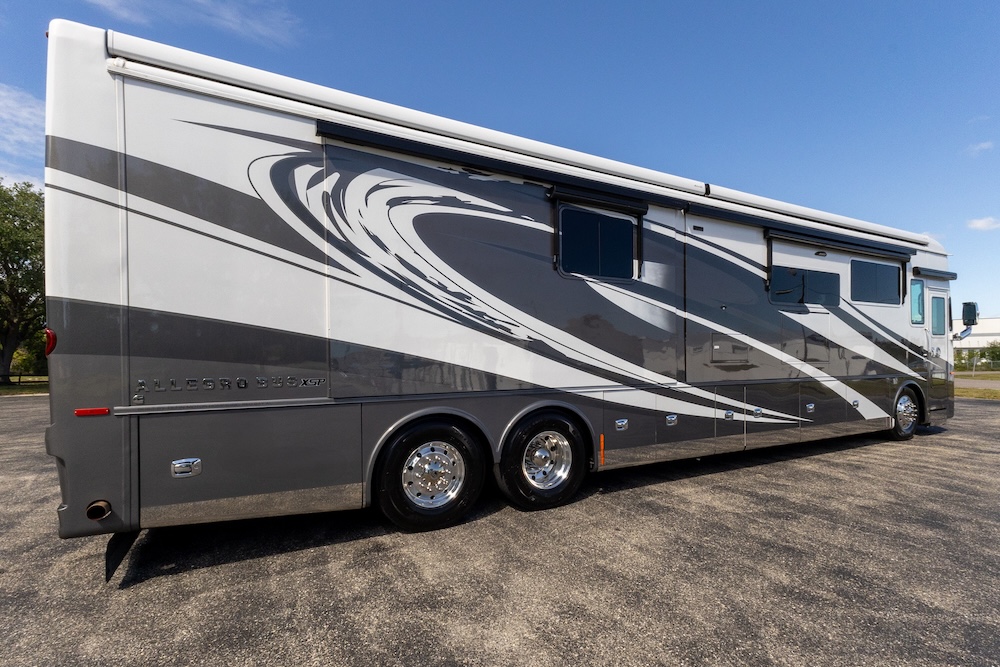 2022 Tiffin Allegro For Sale