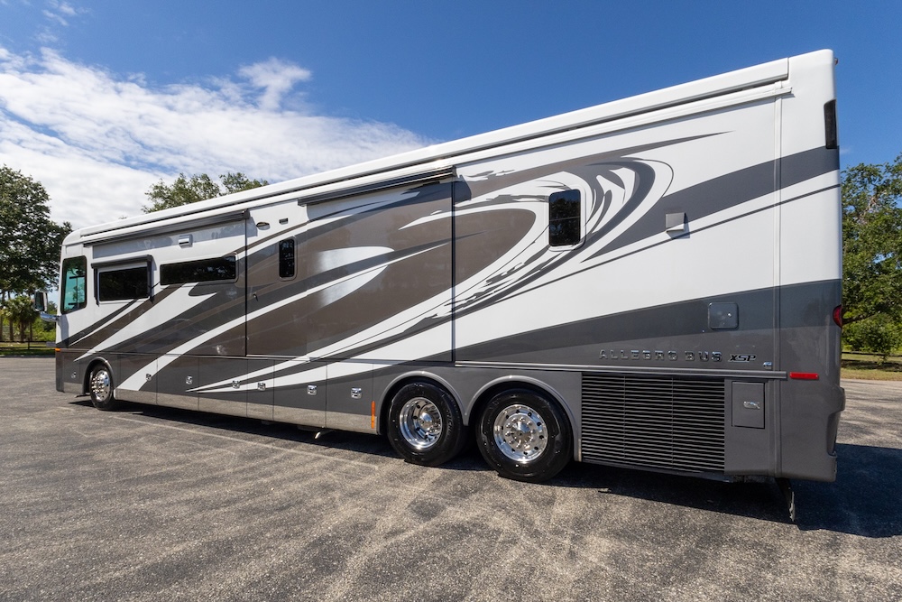 2022 Tiffin Allegro For Sale