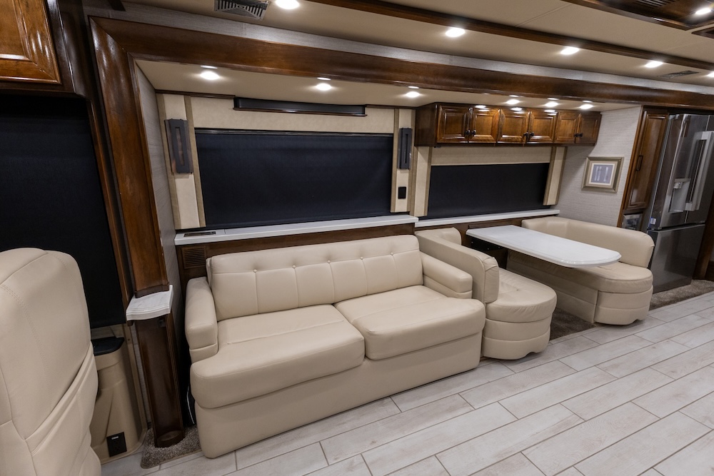 2022 Tiffin Allegro For Sale