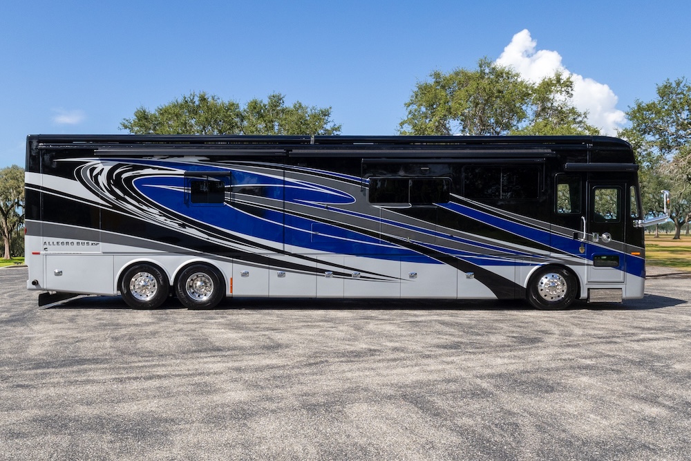 2022 Tiffin Allegro For Sale