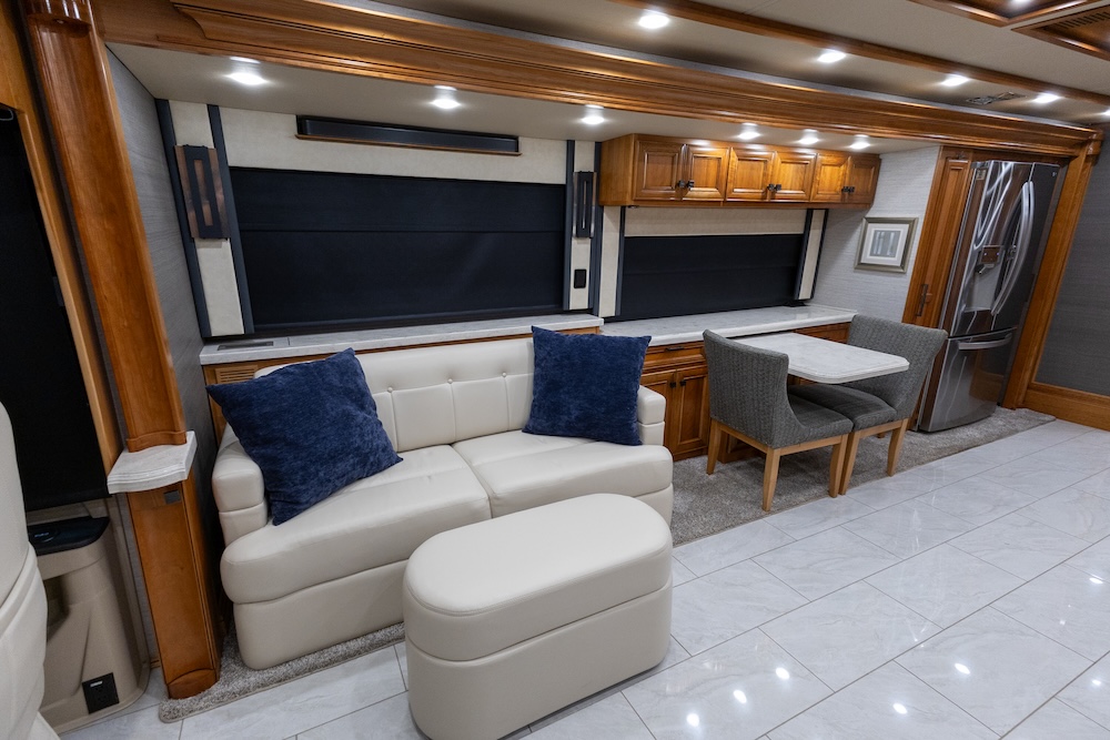 2022 Tiffin Allegro For Sale