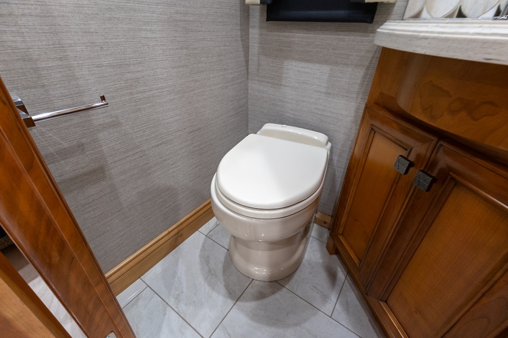 2022 Tiffin Allegro For Sale