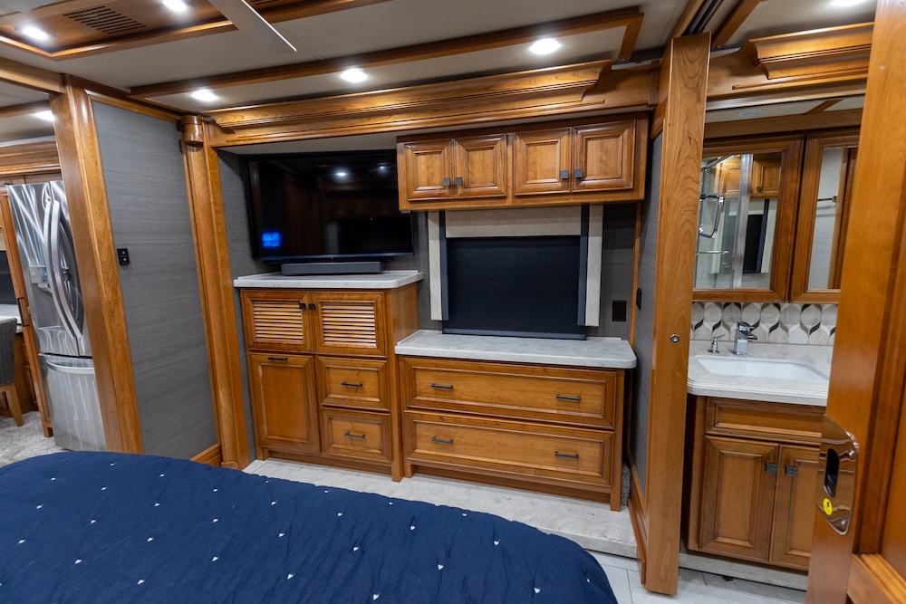 2022 Tiffin Allegro For Sale