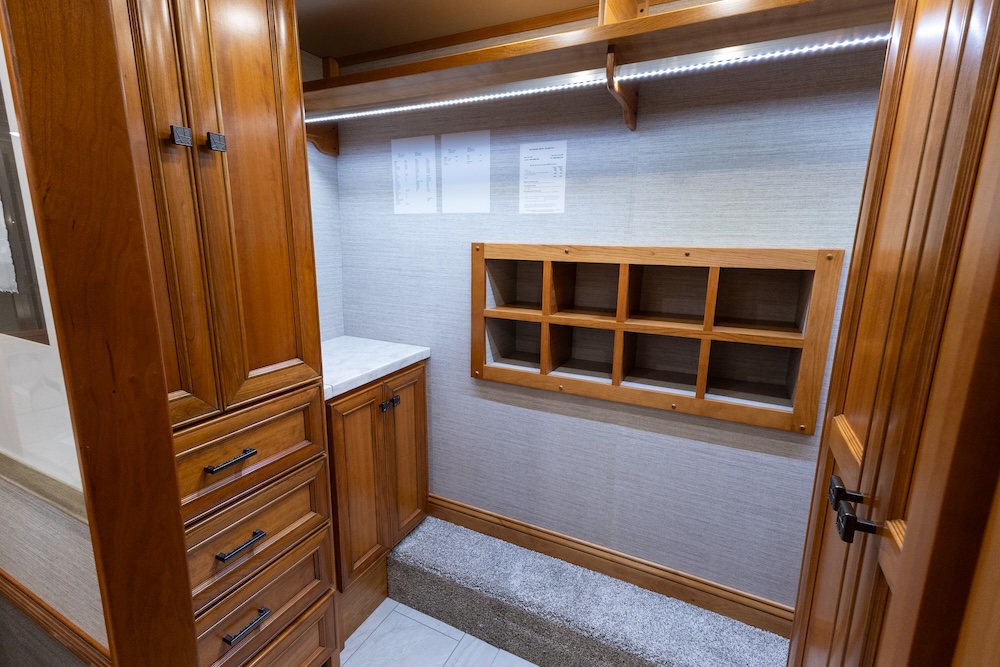 2022 Tiffin Allegro For Sale