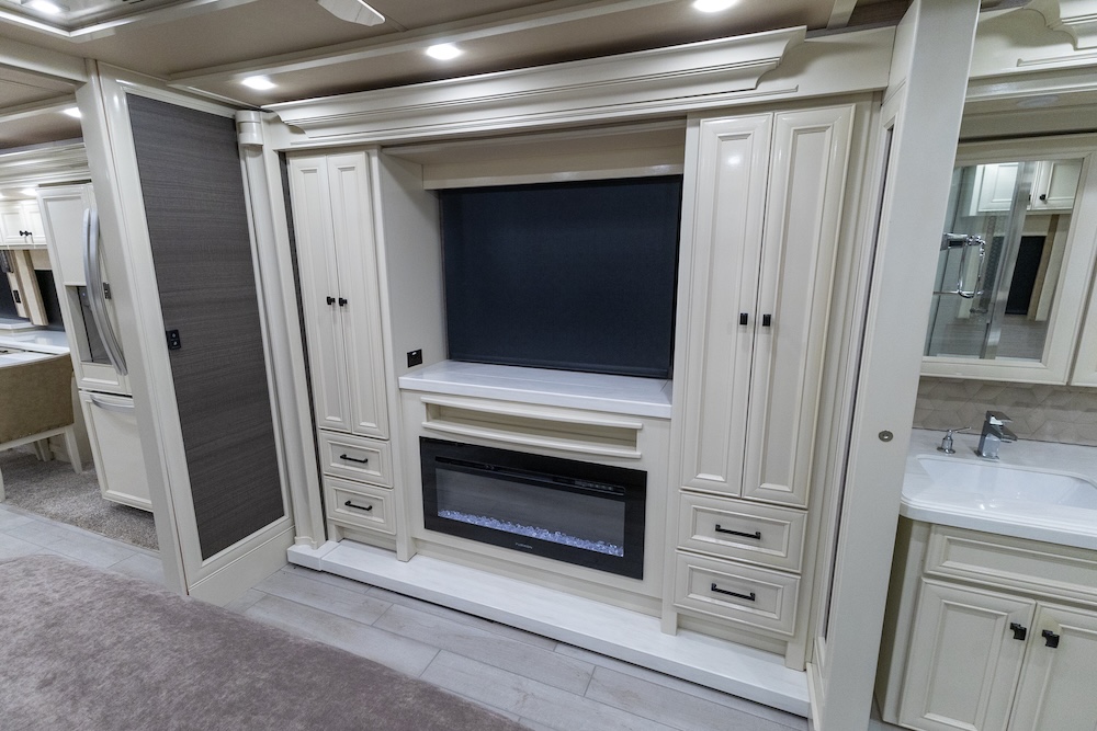2022 Tiffin Allegro For Sale