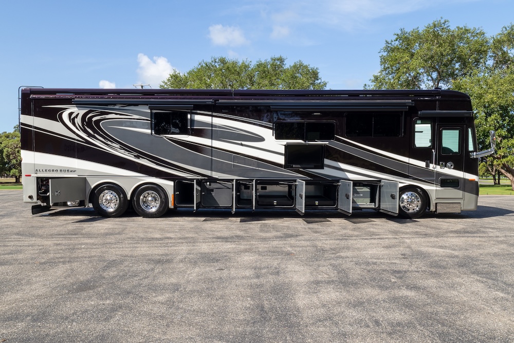 2022 Tiffin Allegro For Sale