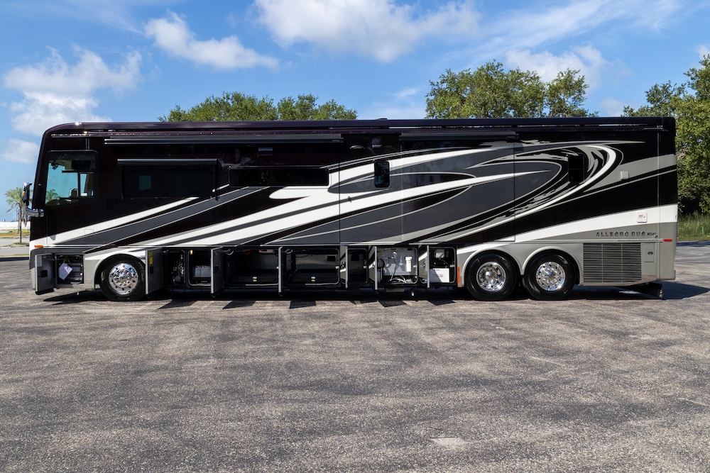 2022 Tiffin Allegro For Sale