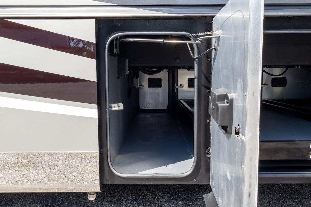 2022 Tiffin Allegro For Sale