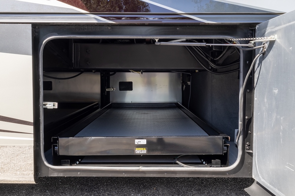 2022 Tiffin Allegro For Sale