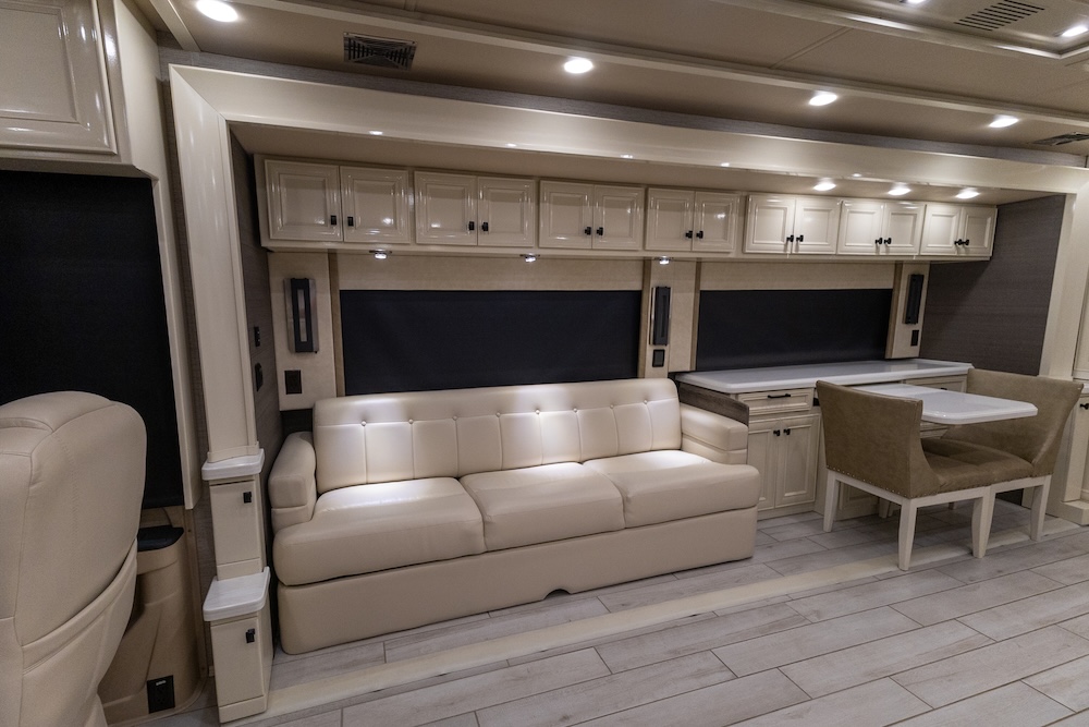 2022 Tiffin Allegro For Sale