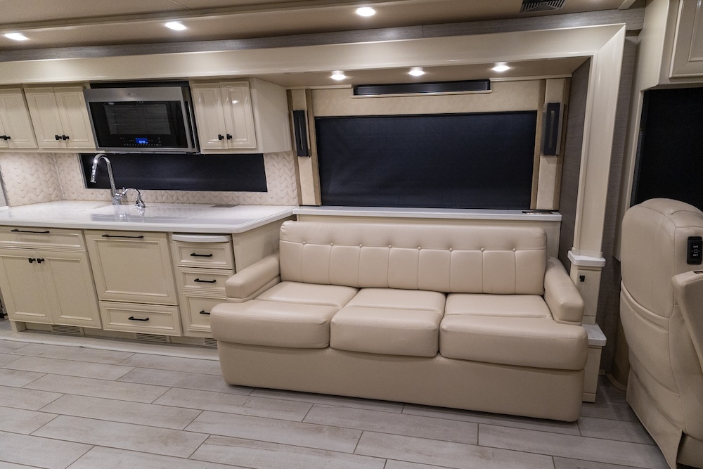 2022 Tiffin Allegro For Sale