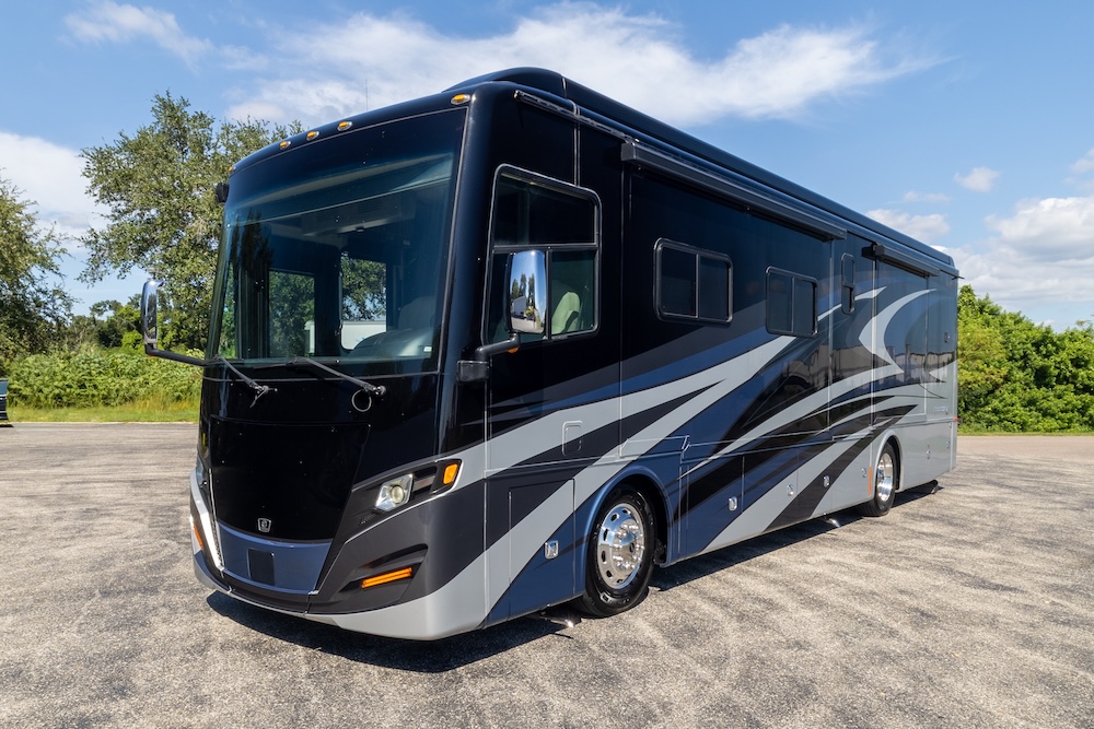 2022 Tiffin Allegro Red For Sale