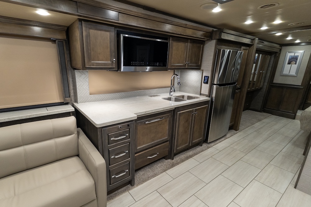 2022 Tiffin Allegro Red For Sale