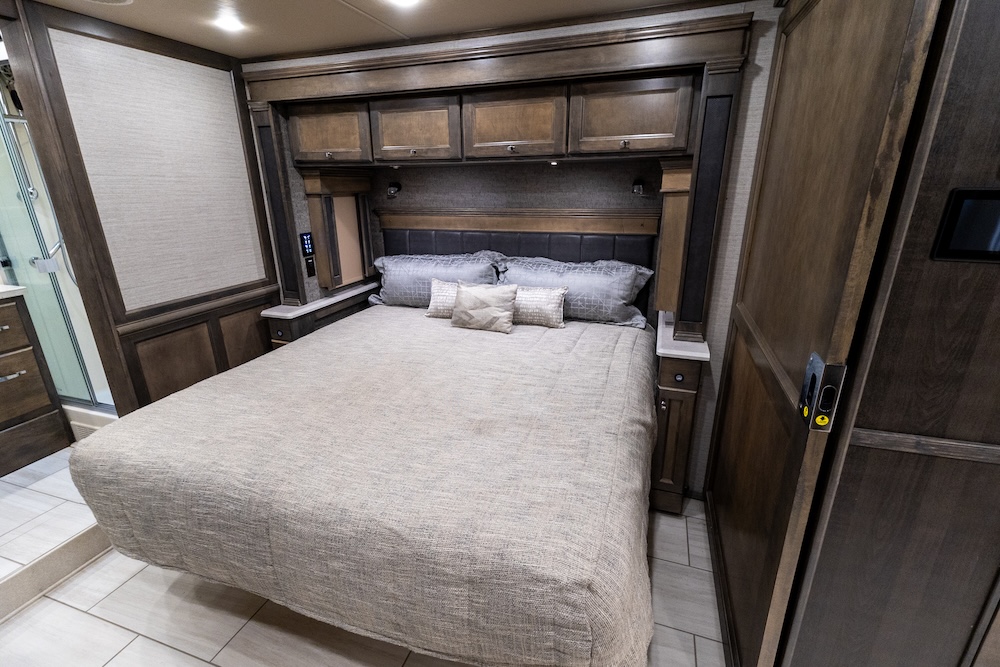 2022 Tiffin Allegro Red For Sale