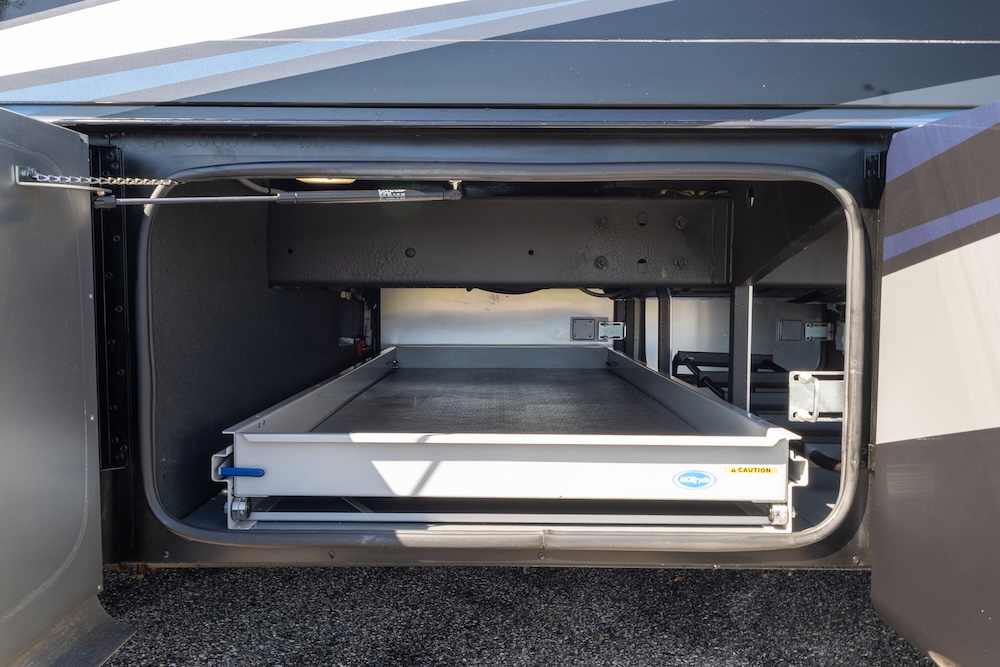 2022 Tiffin Allegro Red For Sale