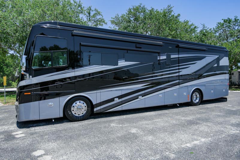2022 Tiffin Phaeton For Sale