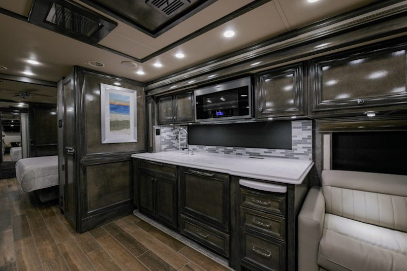2022 Tiffin Phaeton For Sale