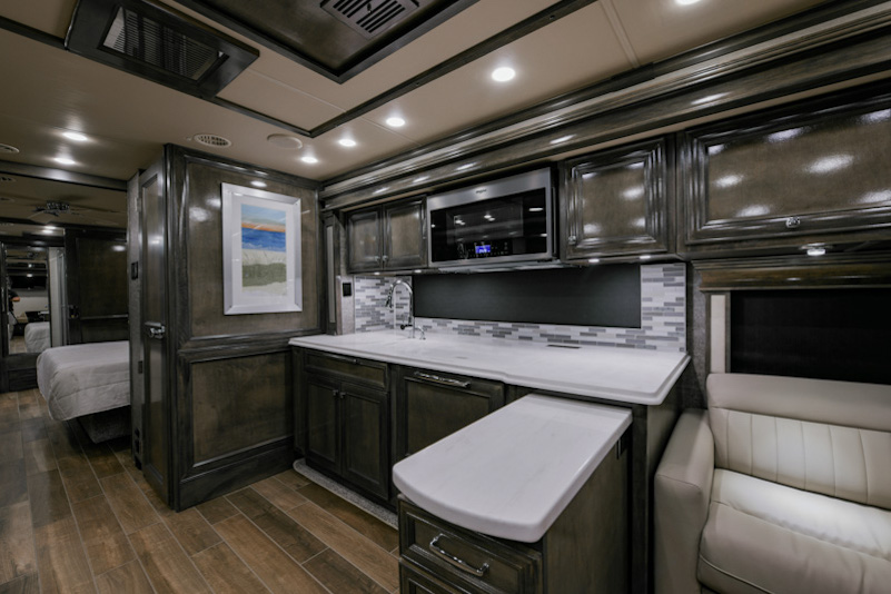 2022 Tiffin Phaeton For Sale