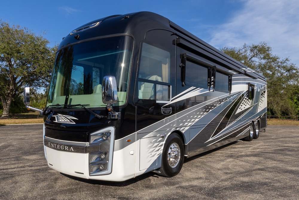 2023 Entegra Anthem For Sale